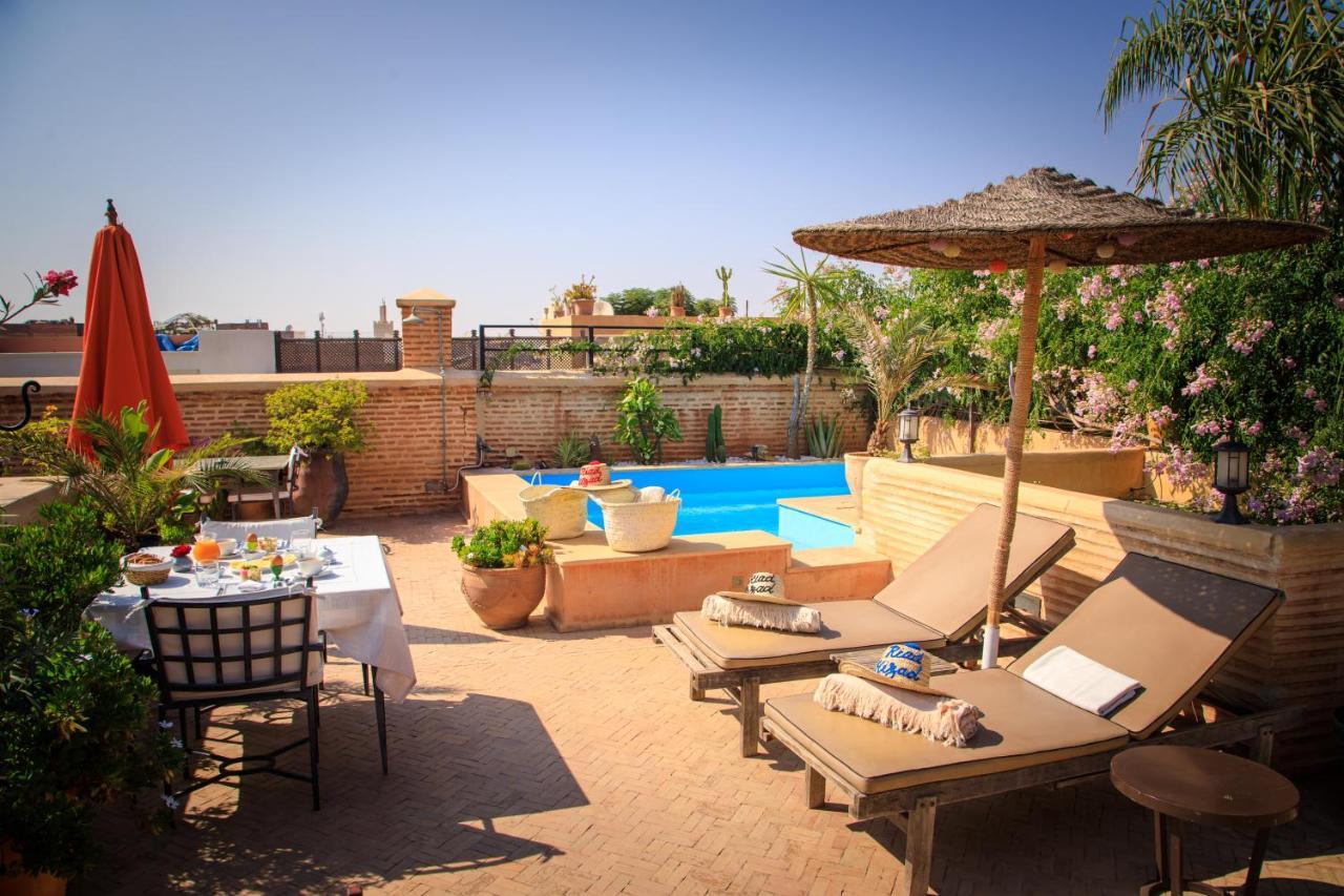 رياض حيزاد رياد 4*